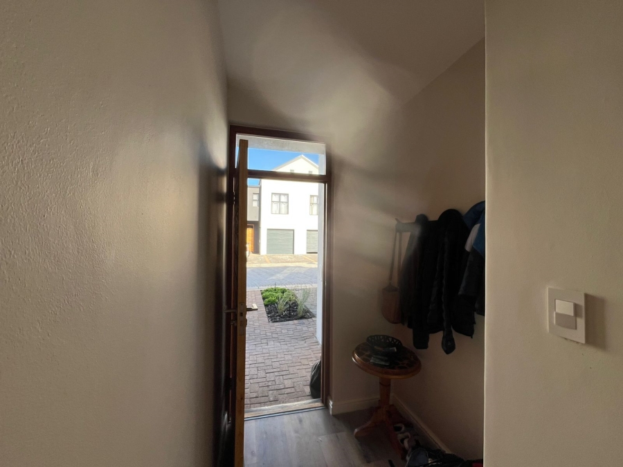 4 Bedroom Property for Sale in Sandown Western Cape